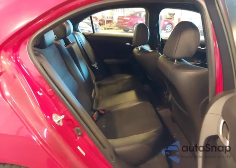 2013 Acura Tsx 2.4 z USA, uszkodzony, nr VIN JH4CU2F81DC012123